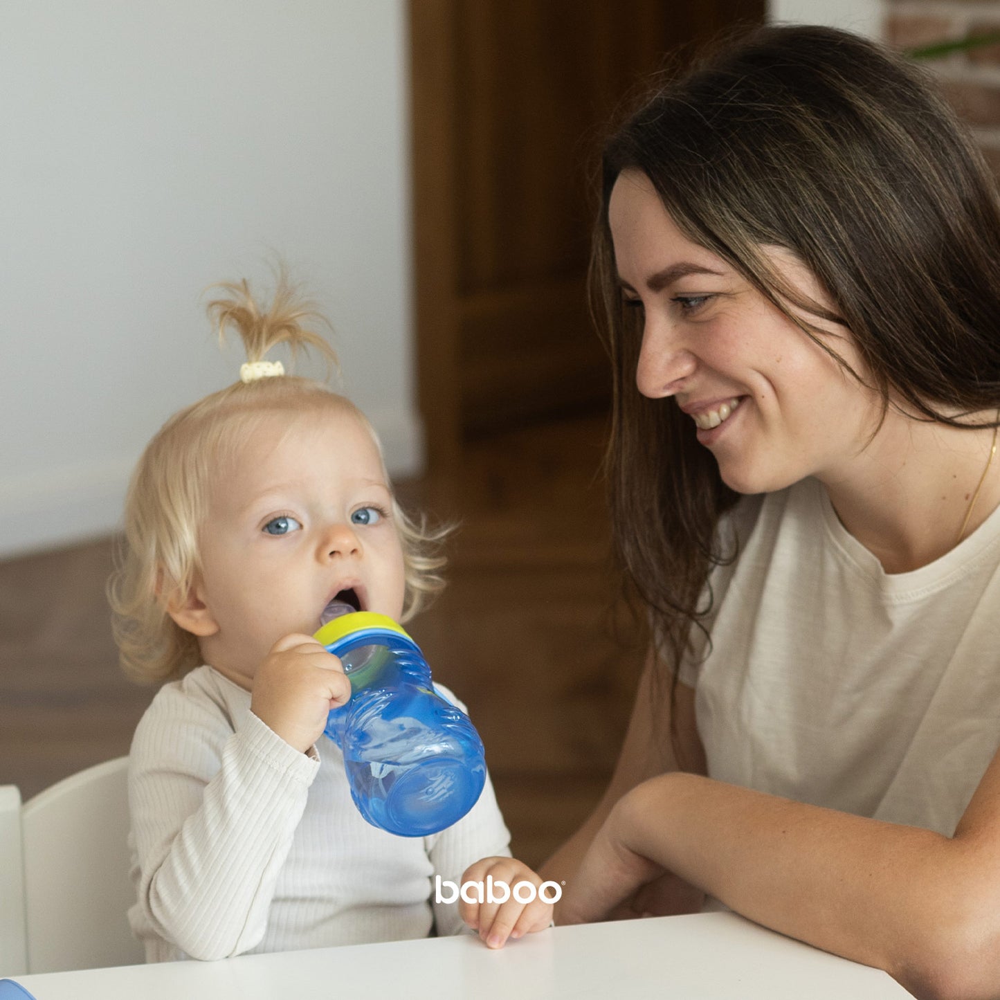Baboo® szilikon csőrös itatópohár 260 ml Blue 6+ hónapos kortól